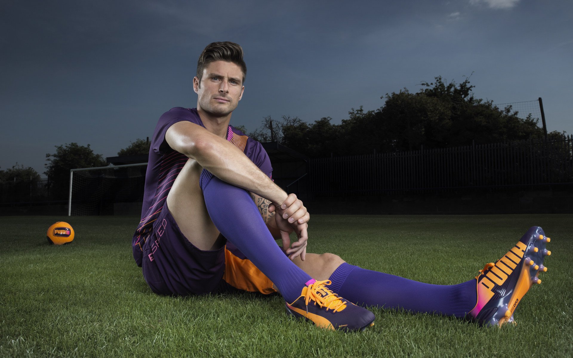 乐鱼电竞在线平台-英超多支球队引进先进战术体系，提升竞技水平，英超多支球队引进先进战术体系,提升竞技水平