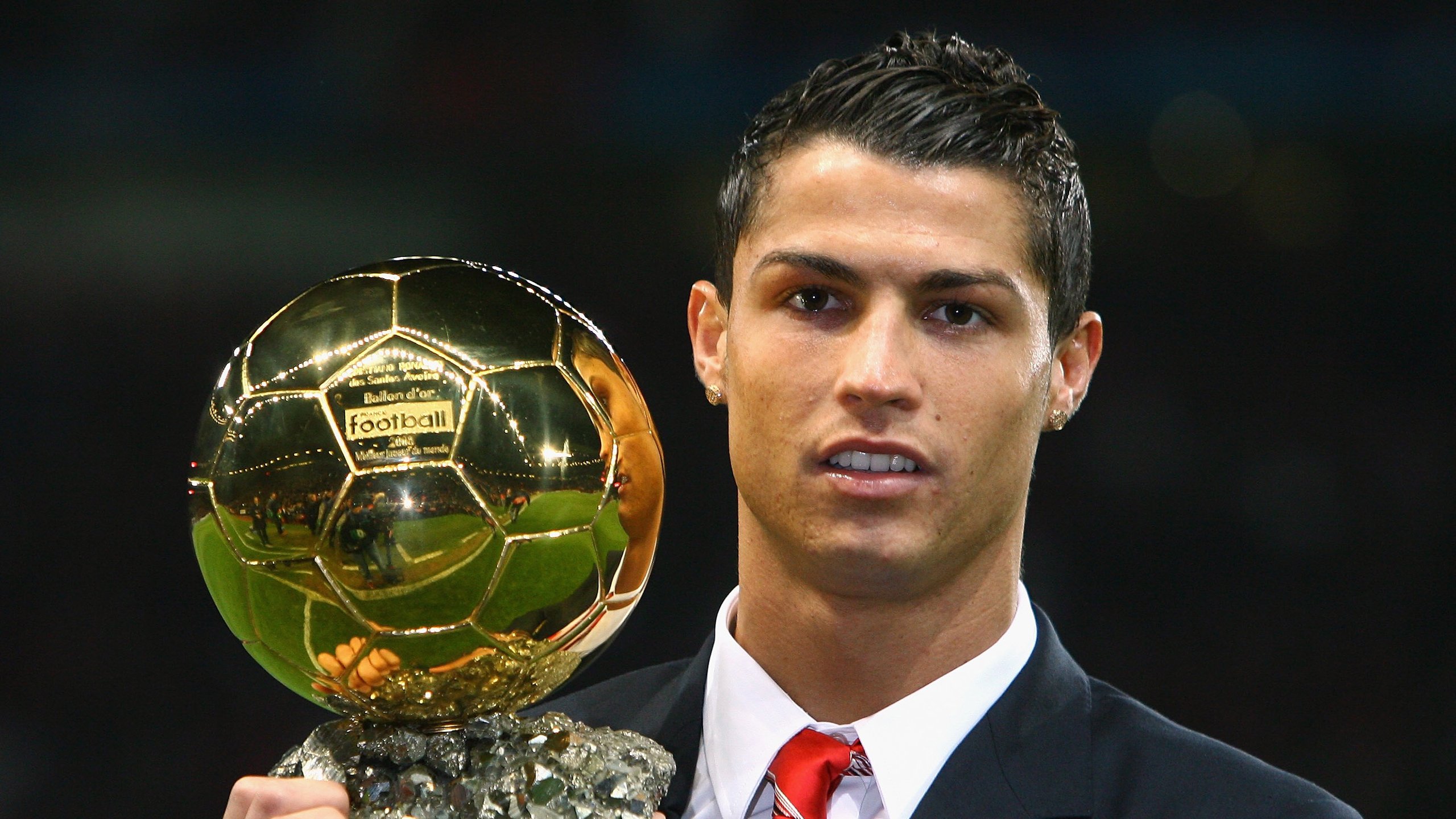 足球新闻短视频账号实现商业变现闭环，短视频足球类自媒体